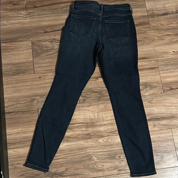 Women's Distressed Black Jeans - Picture 6 of 6